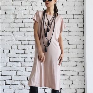 NWT Metamorphoza Long Beige Top— size Small